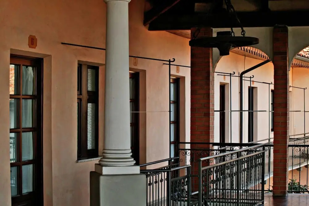 Hotel photo 12