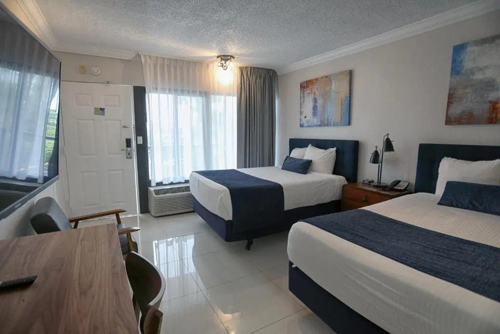 Boca Plaza by Lowkl - Chambres