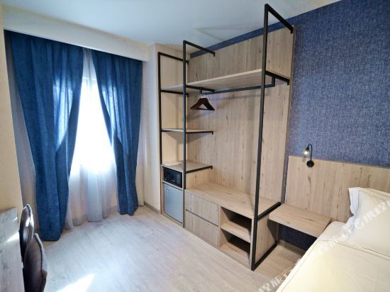 Diamond Inn
