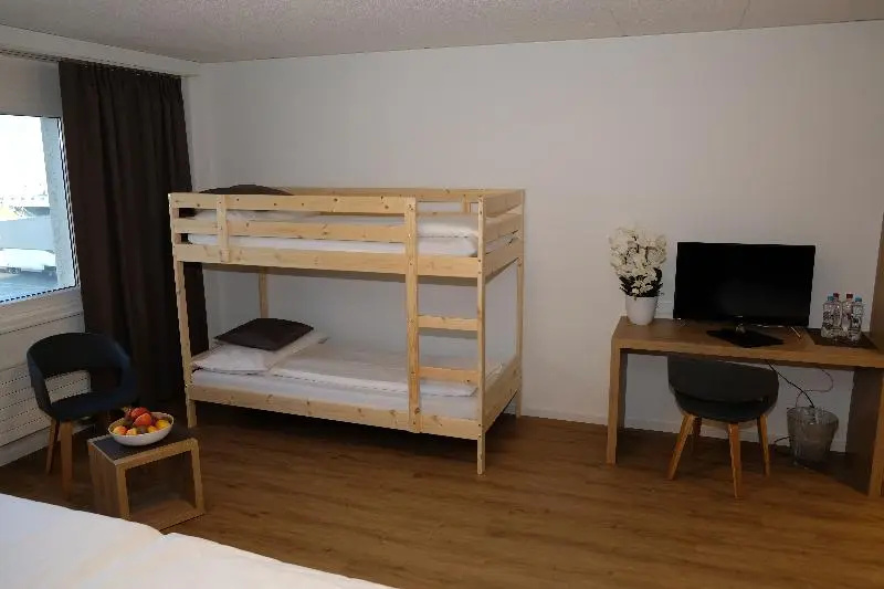 Tailormade Hotel STANS SÜD - Chambres