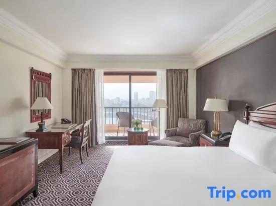 Club Lounge Access Double room with Nile view (full double bed)