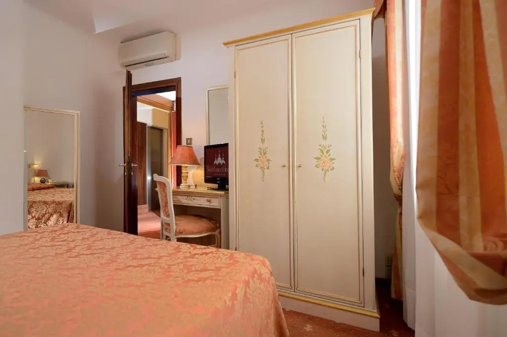 Hotel Ambassador Tre Rose - Chambres