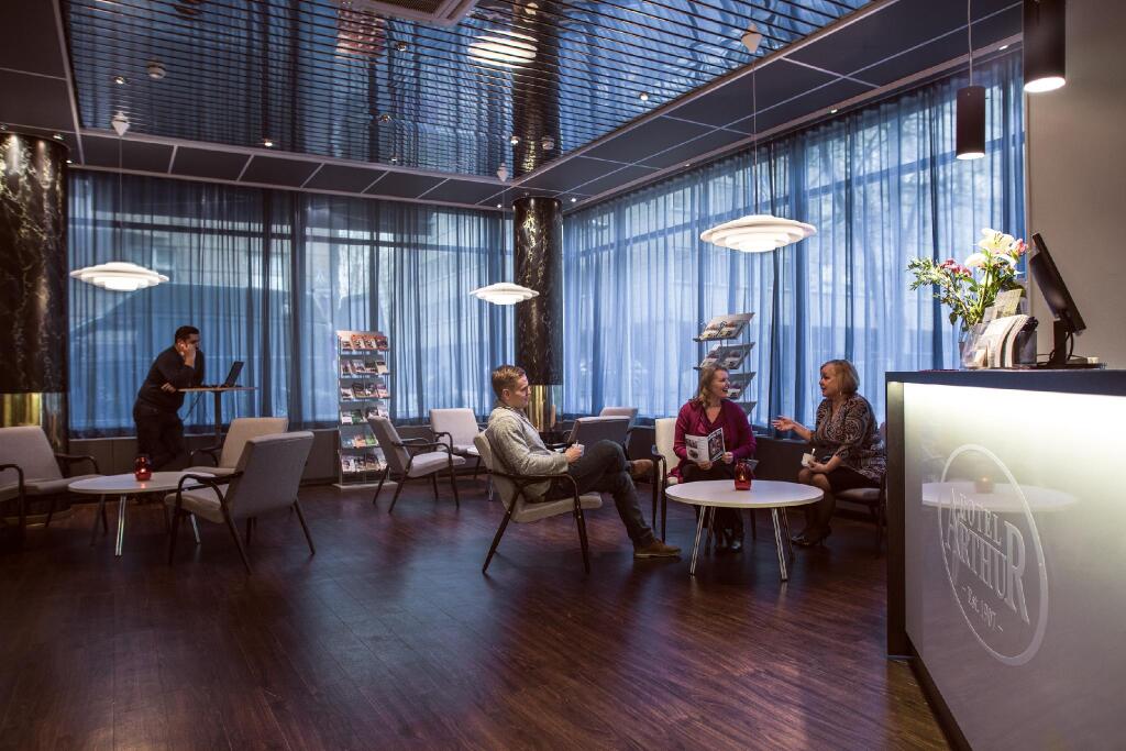 Hotel Arthur picture