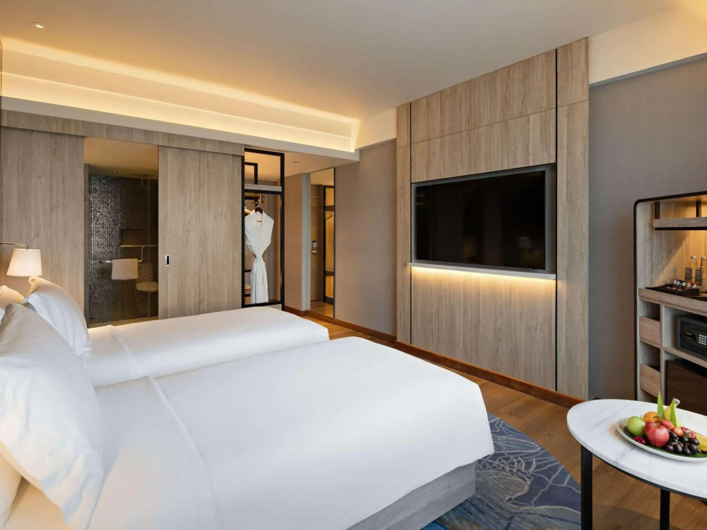 Mövenpick Hotel Jakarta City Centre - фото 7