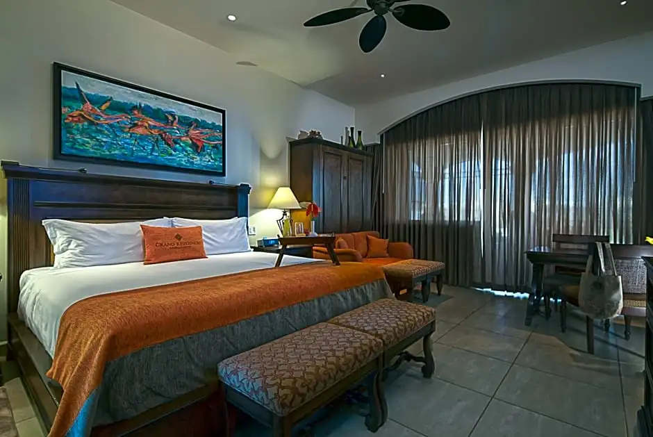 1 Bedroom Double Suite with view (full double bed)