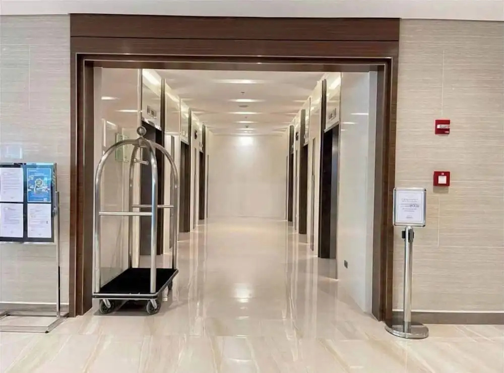 Hotel photo 12