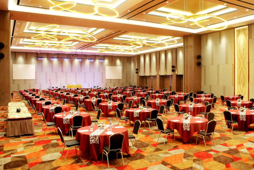 The ZHM Premiere DH Grand Zuri Padang - фото 20