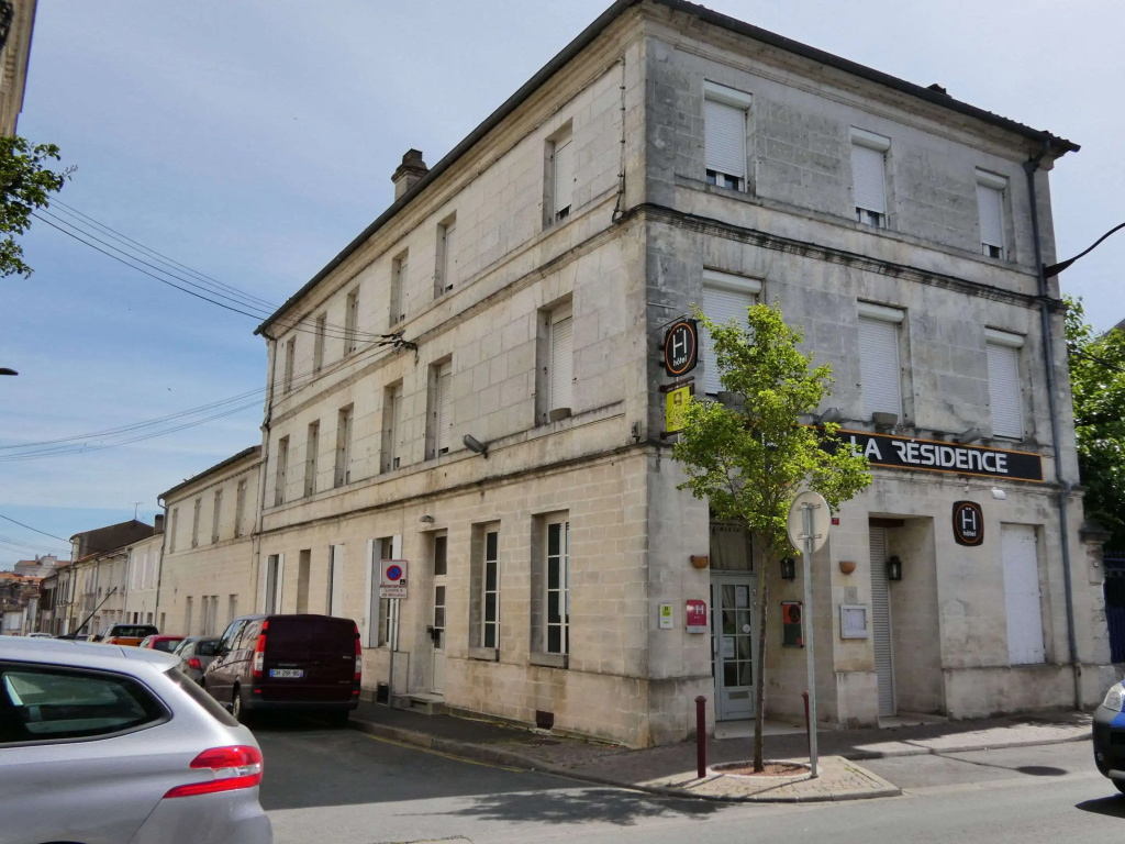Logis Hôtel la Résidence
