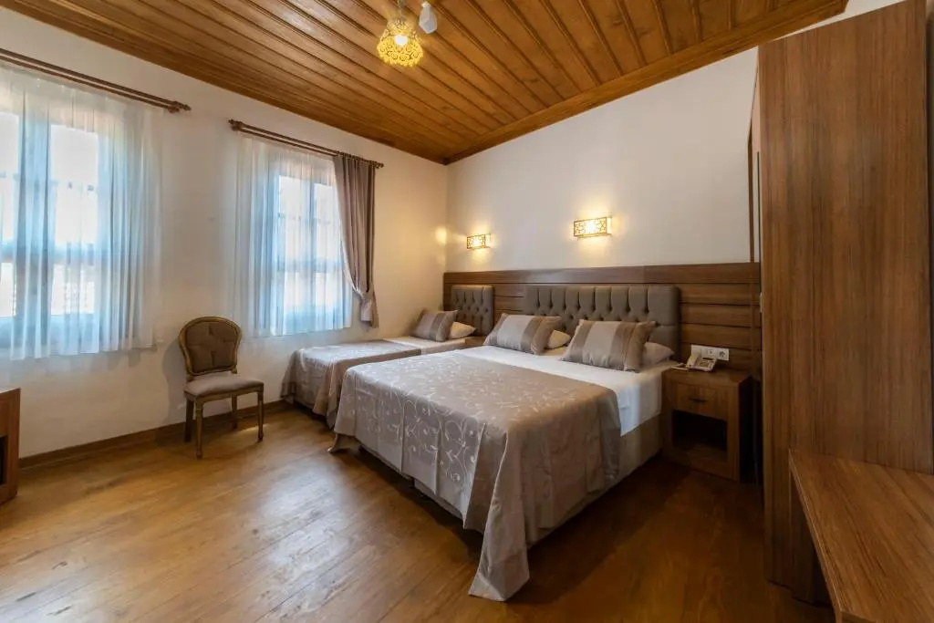 Armistis Hotel — 2
