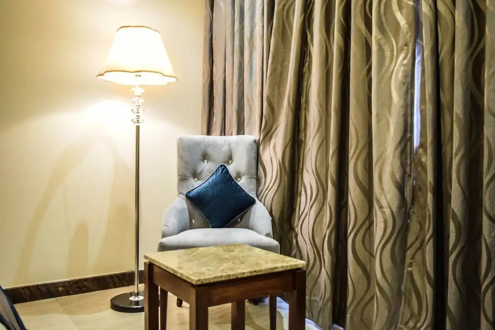 RG Royal Hotel and Convention - Chambres