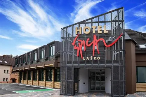 Hotel photo 1