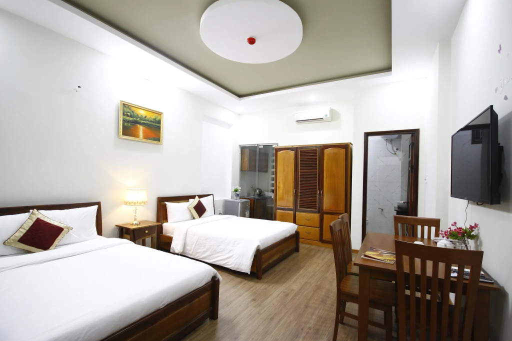 Economy room