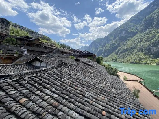 Gongtan Ancient Town Manshi.Xiaoqi B&B