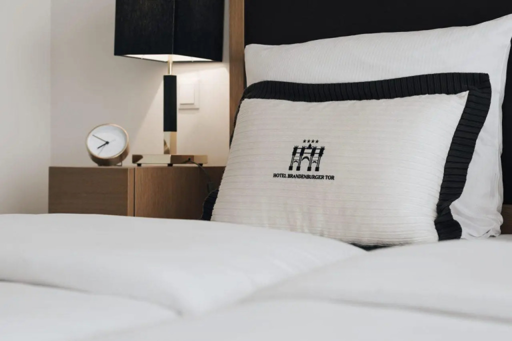 尊爵一臥室雙人房，配有雙人床