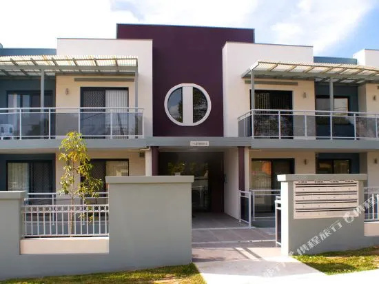 Astina Serviced Apartments - Central
