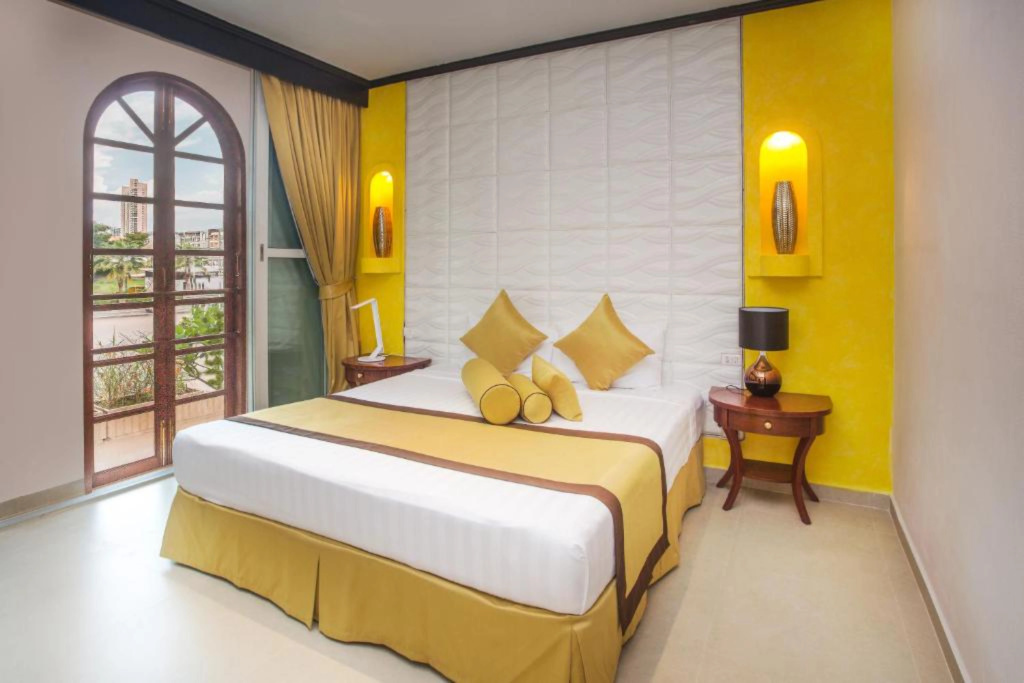 Poseidon Boutique Hotel — 4