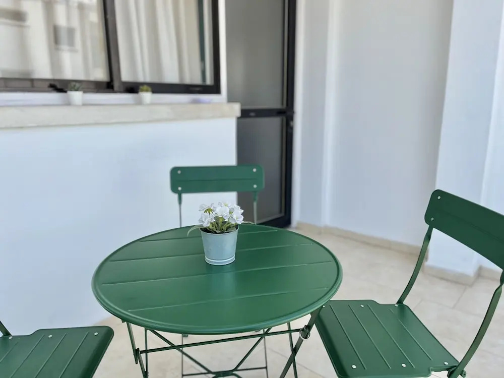 00 HA - HA DE CO A in Ayia Napa