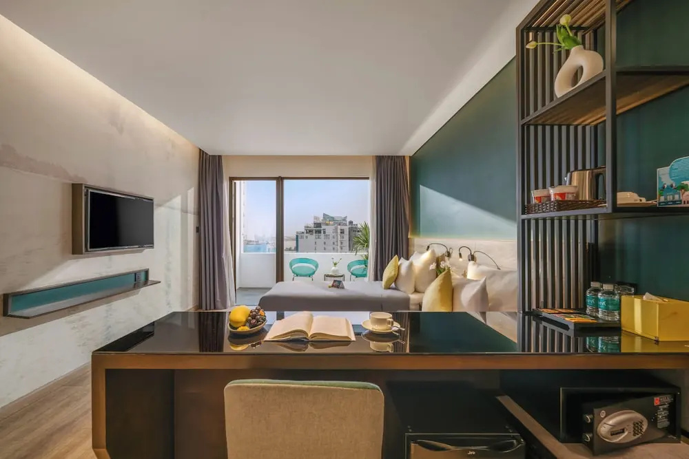 Premier Double room with balcony (twin beds)