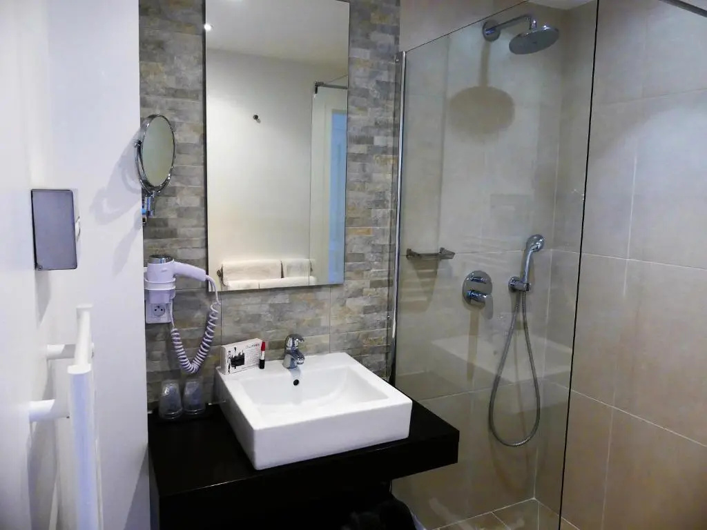 Standard Double room with balcony and with sea view (full double bed)