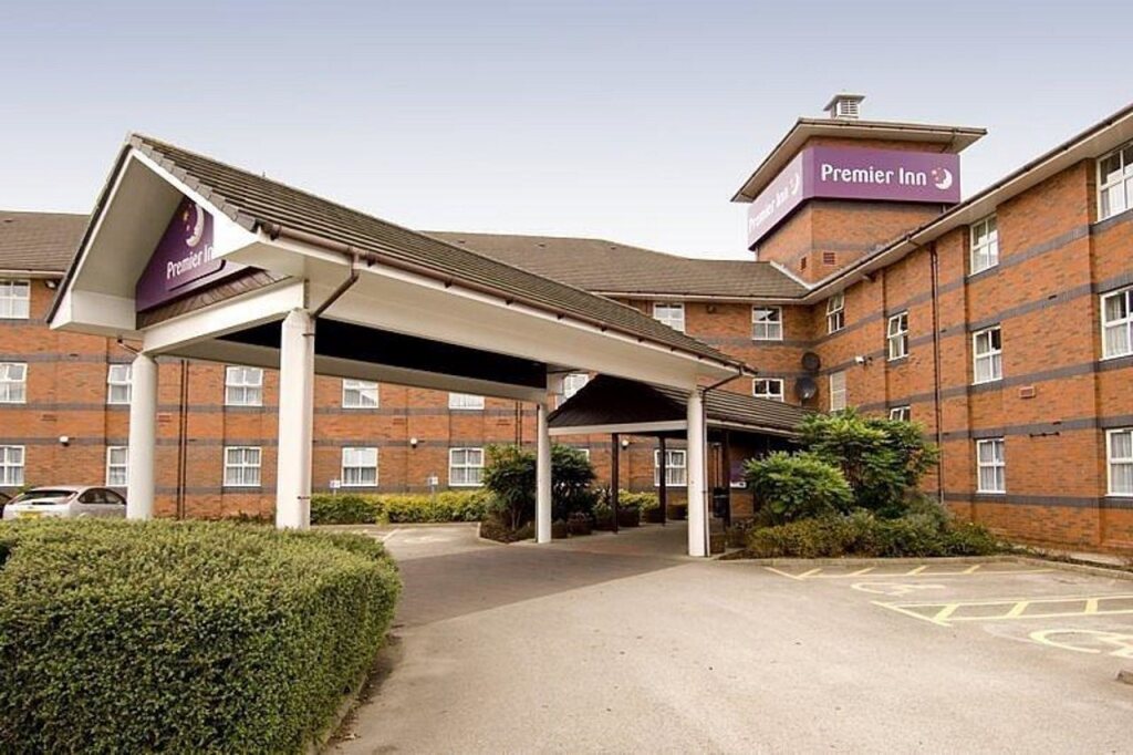 Premier Inn Derby East image