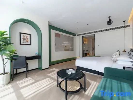 Premium room