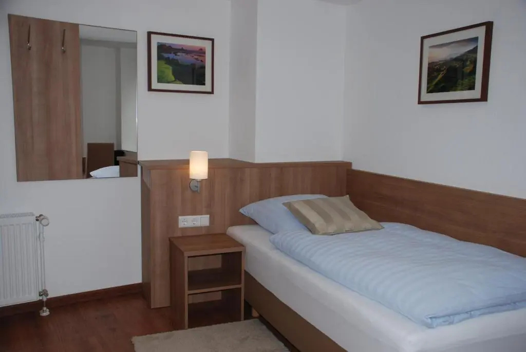 Hotel Rest Inn - Chambres