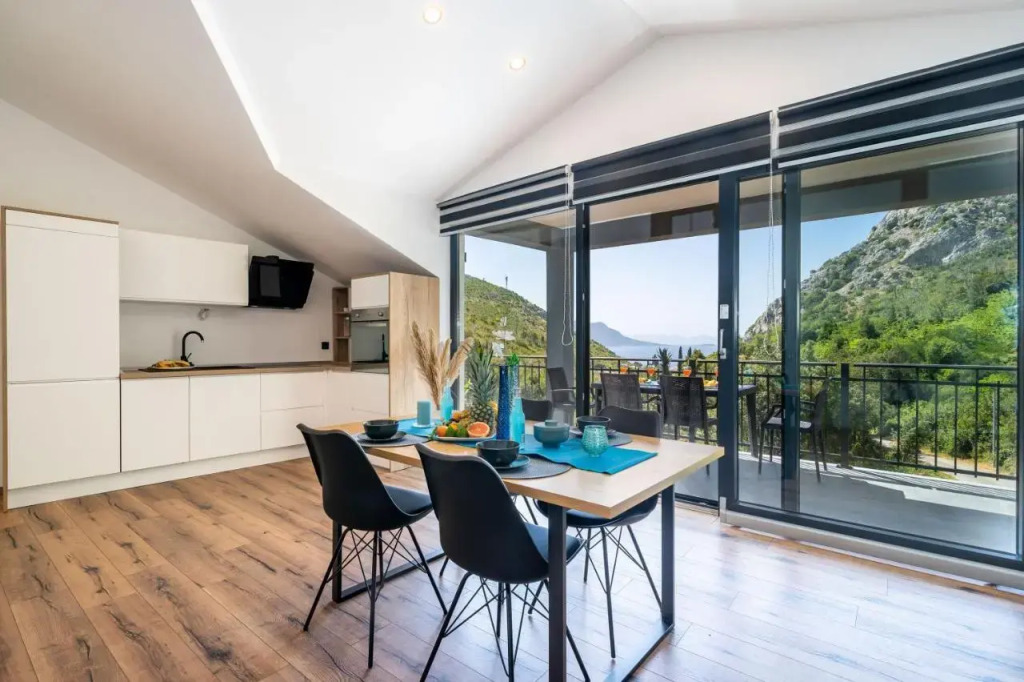 Luxury Villa Emma with Private Pool