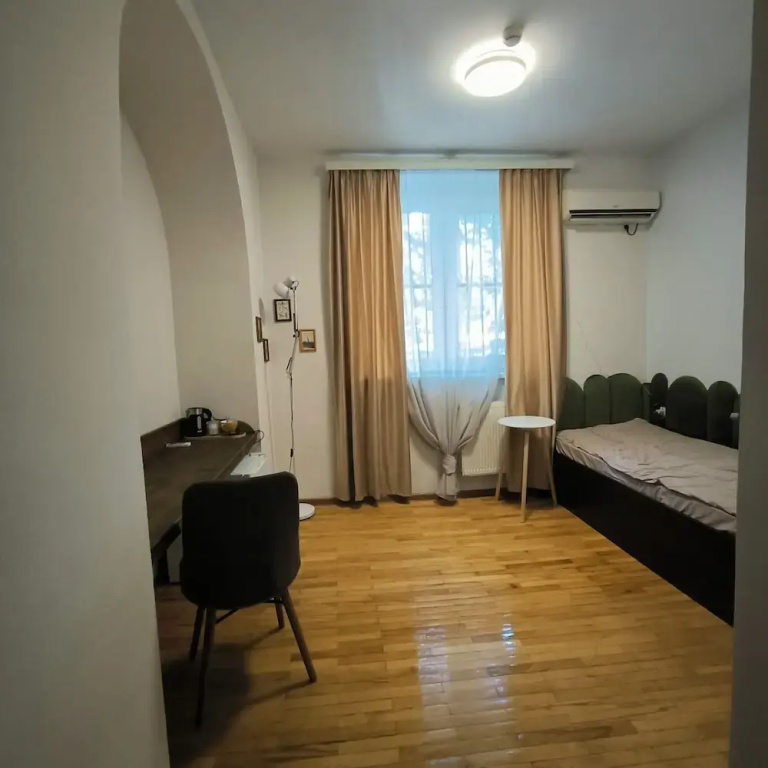 Standard Single room with garden view