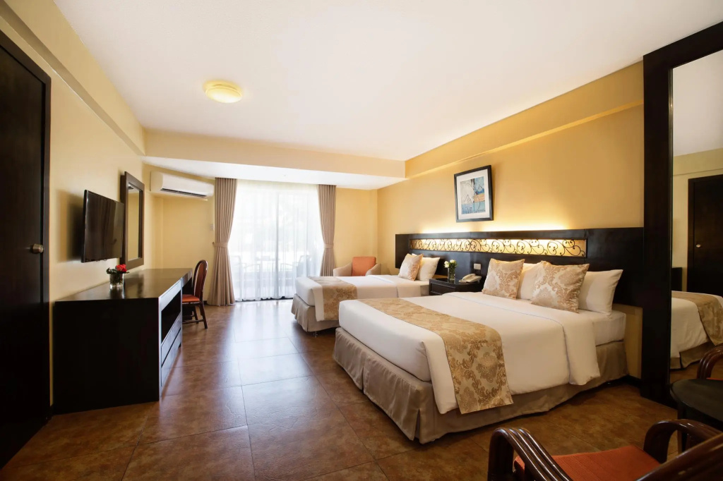 Premier room