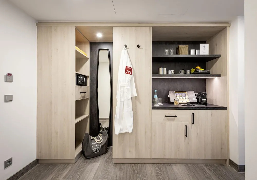 Premium Double room (full double bed)