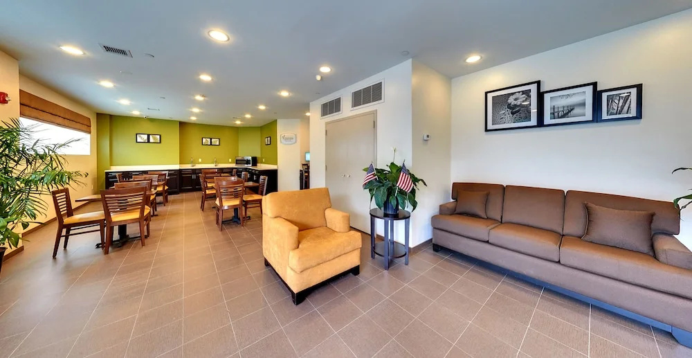 Sleep Inn near JFK AirTrain