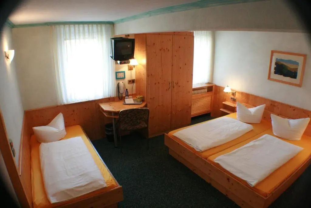 Hotel Rebstock - Chambres