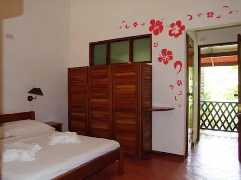 Hotel Samara Pacific Lodge by null