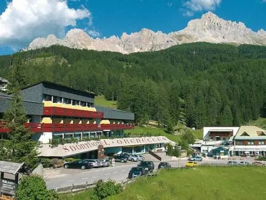 Sporthotel Obereggen - Chambres