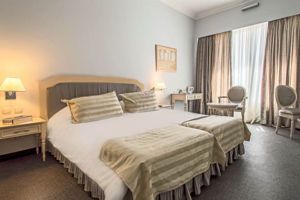Executive Double room (full double bed) (king size bed)