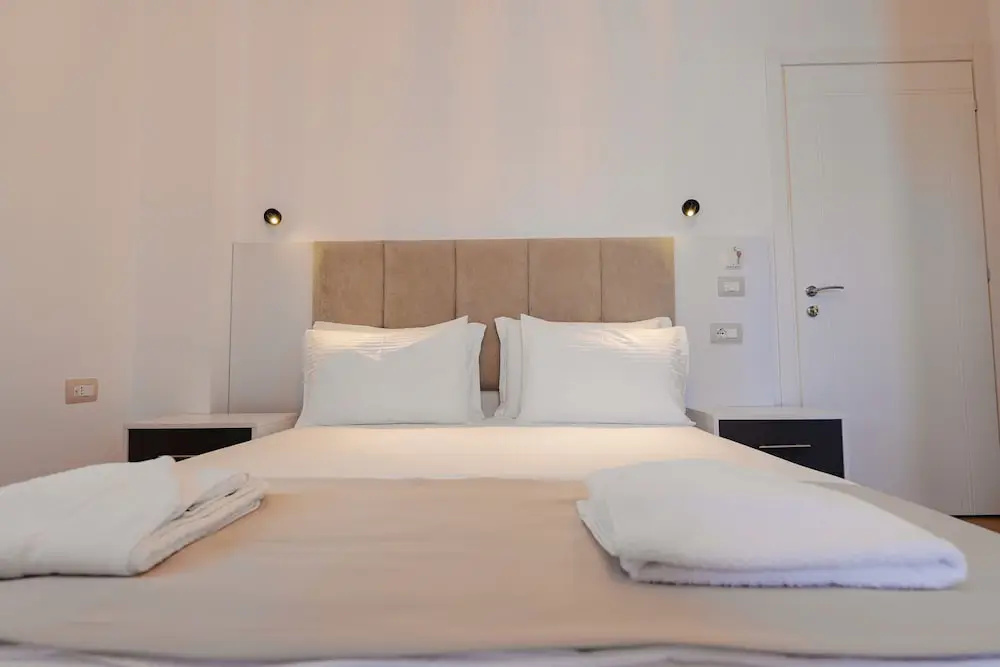 Standard Double room with sea view (full double bed)