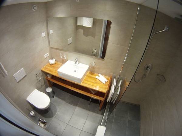 Hotel Cresta Grimontana AG by null