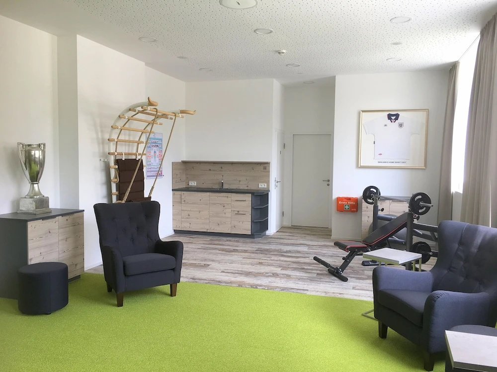Lobby & Reception