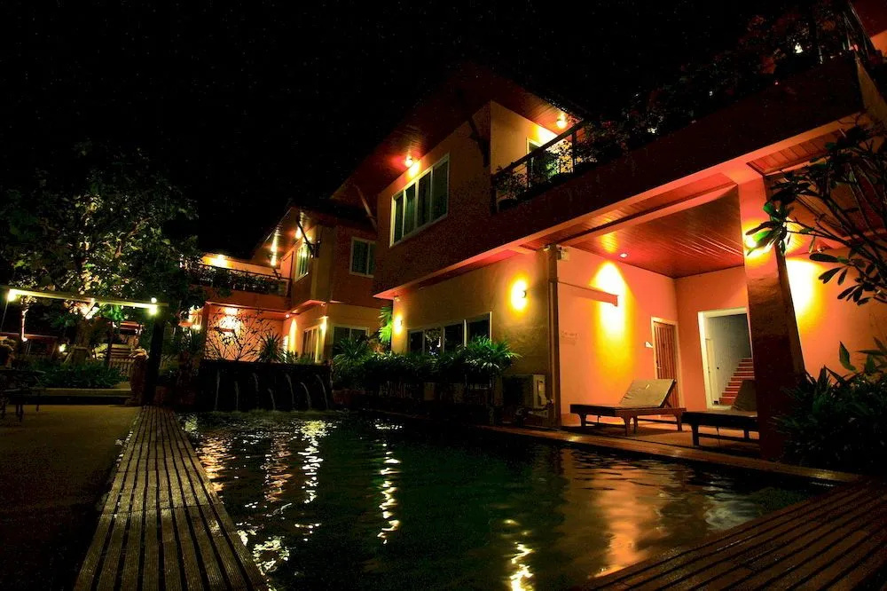 Hotel photo 12