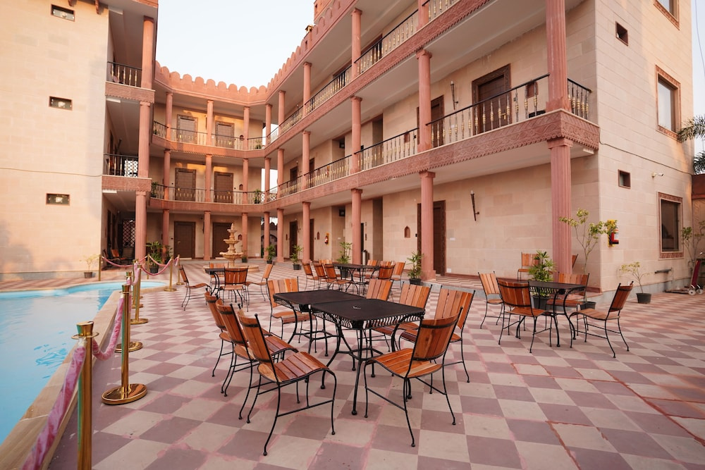 Hotel The Fort