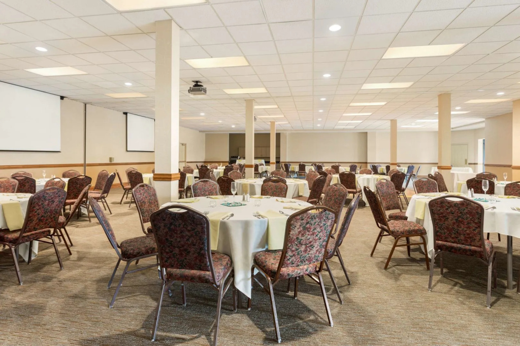 Country Inn & Suites by Radisson, Lincoln North Hotel and Conference Center, NE - Général