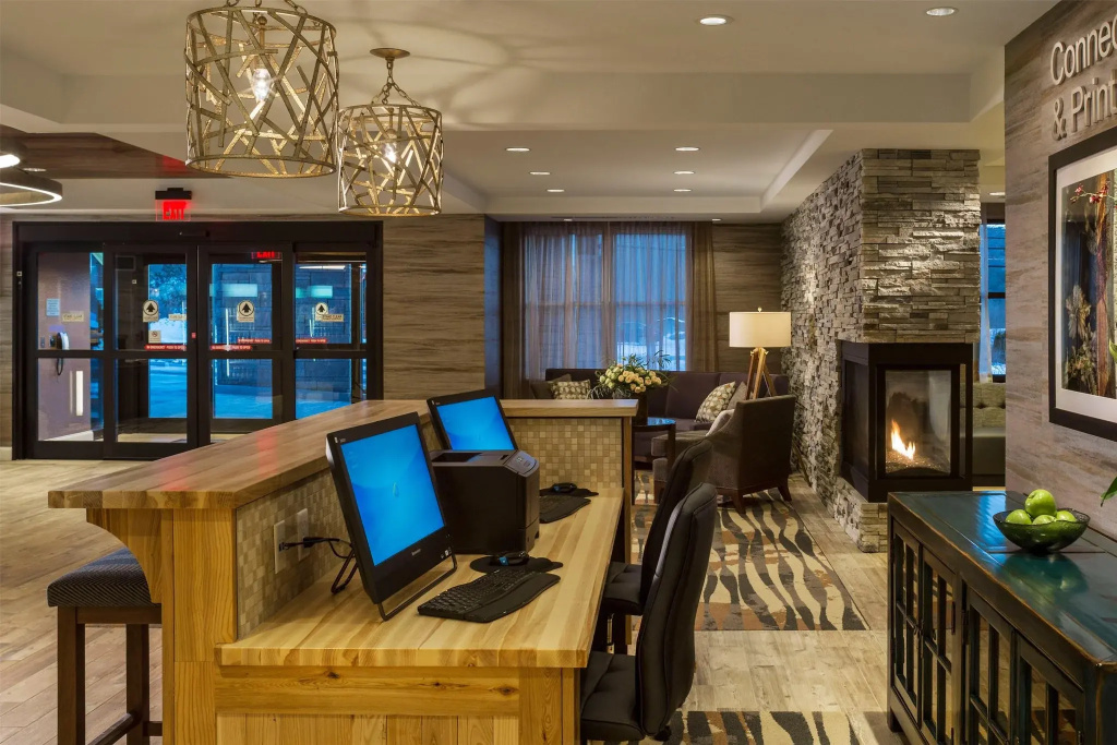 Fairfield Inn & Suites by Marriott Waterbury Stowe - Général