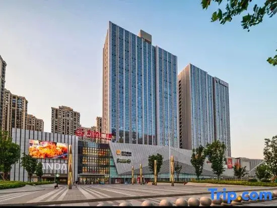 Bi'an Light Luxury Hotel (High-tech Wanda Zhengxuanhui Branch)