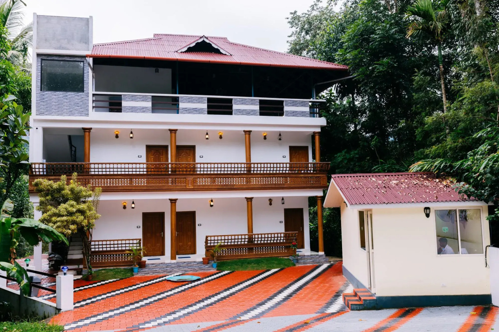 OYO 9725 Hotel Misty River