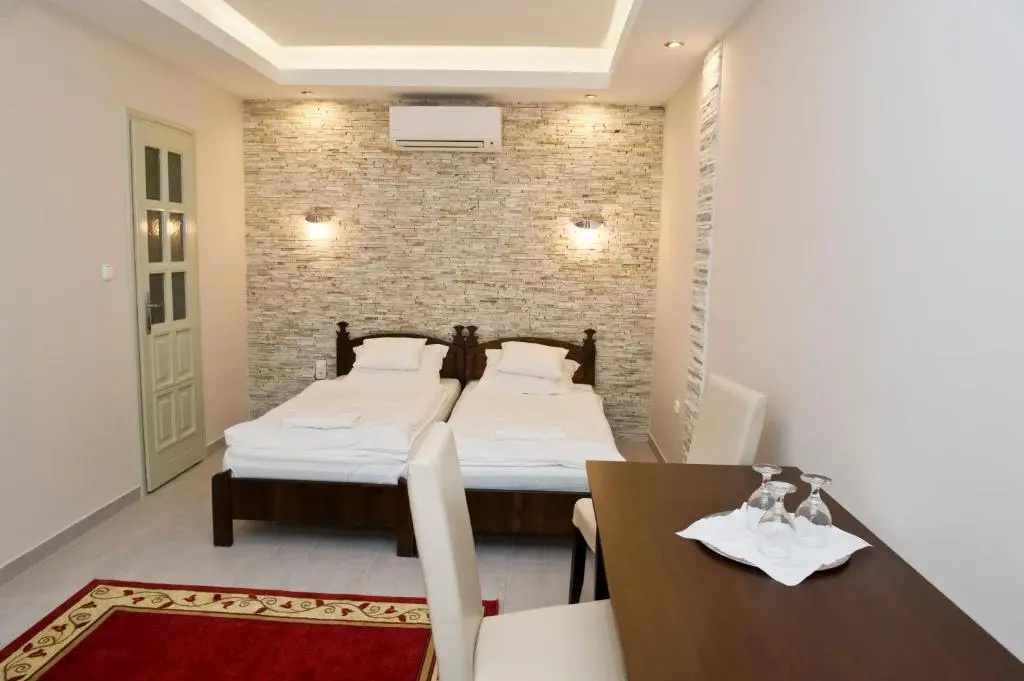 Kemence Csarda Es Szalloda - Chambres