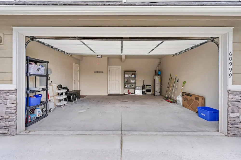 Geary Getaway 3 Bedroom Home by RedAwning