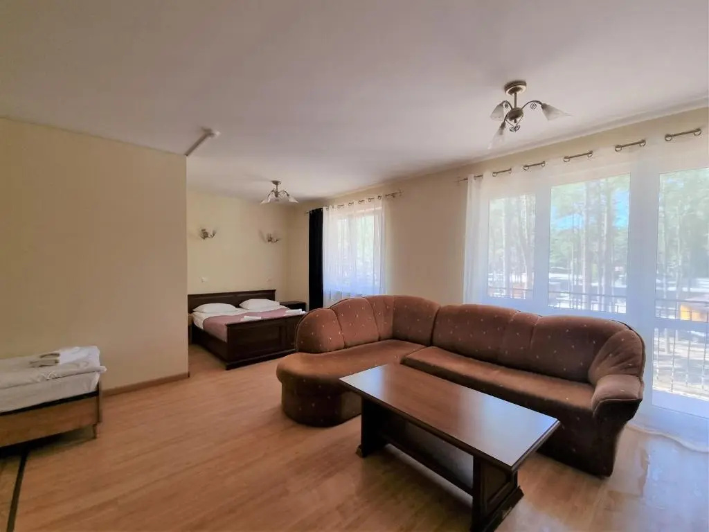 Standard Triple room with balcony