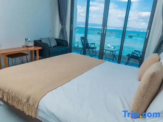 Standard Double room with balcony and with sea view (full double bed)