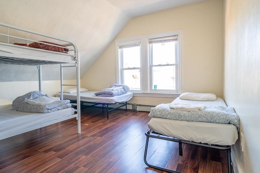 Boston Homestel by null