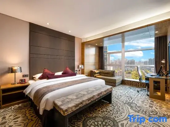 Premier Suite
